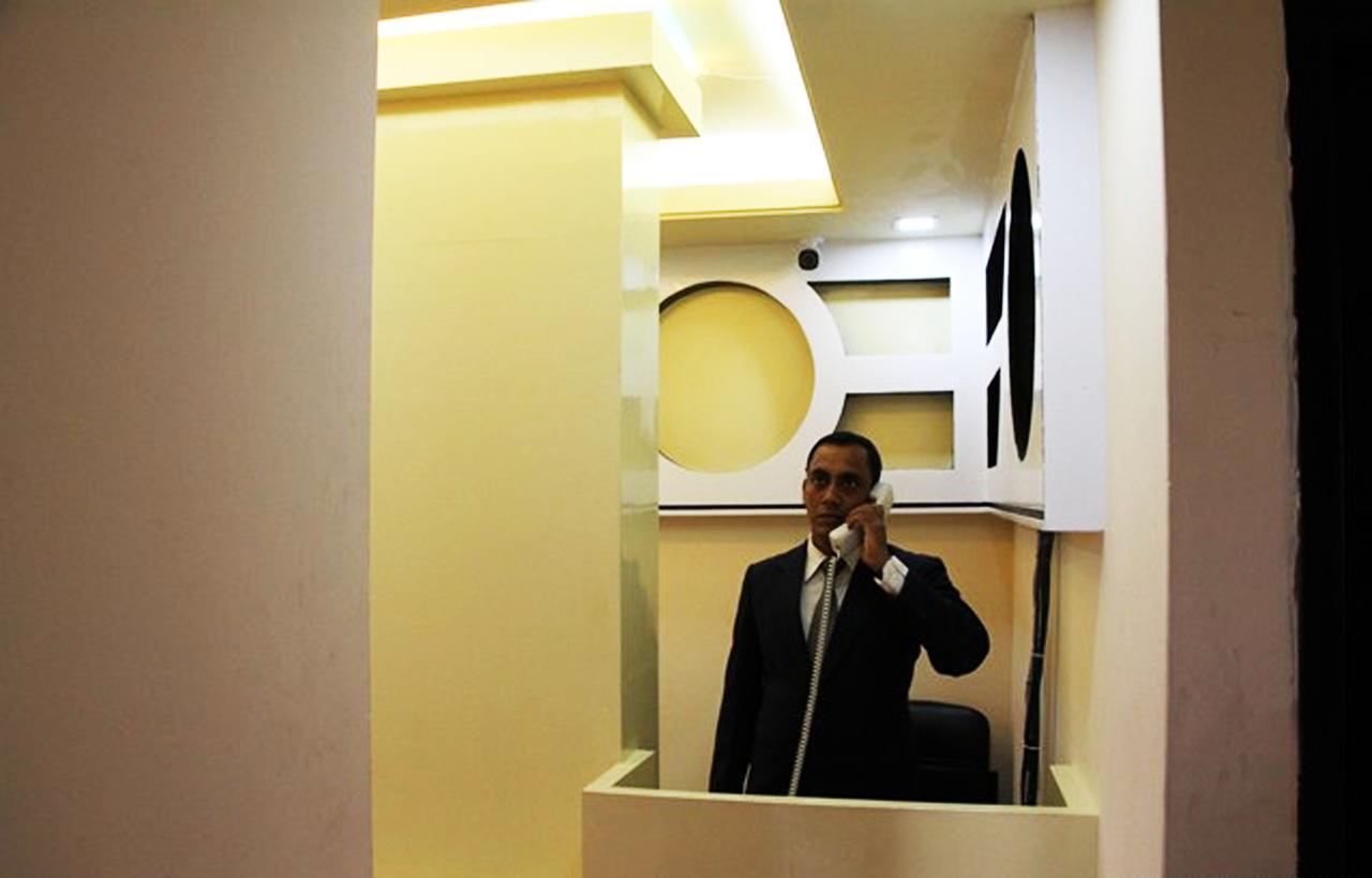 White Inn Luxury Residential Hotel Chittagong Exterior foto